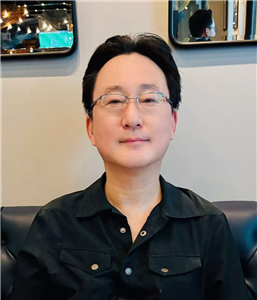 Louis Huang 的候选人照片