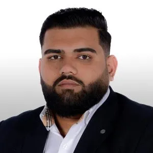 Manav Manro 的候选人照片