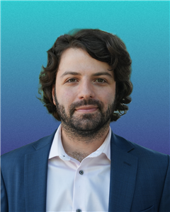 Adam Dobrer 的候选人照片